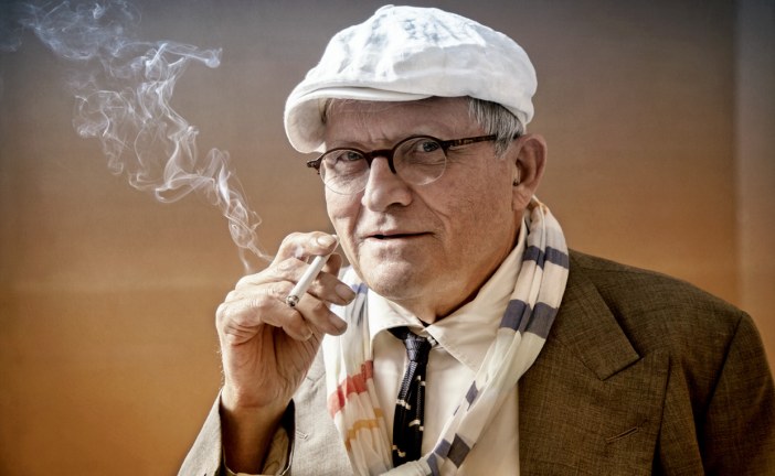 最著名英国在世画家大卫·霍克尼     David Hockney