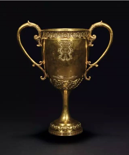 大清光绪 北洋海军成军纪念金杯 纪念杯高 42.3cm 总重 2703g