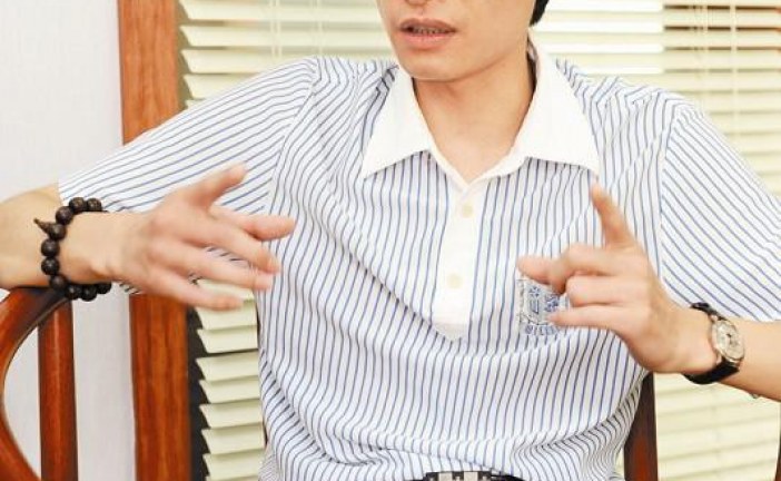 中国福建省工艺美术协会理事李凤强  Li FengQiang