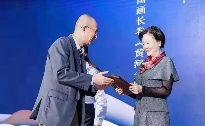 国画_《黄河全图》荣获“2019年度中国文旅创意优秀作品”