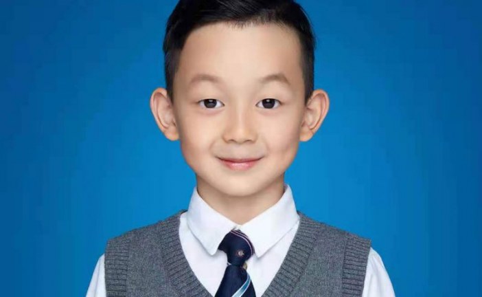 插画_动物们破坏的家_李浩辰_国际青少年美术家_少美联赛