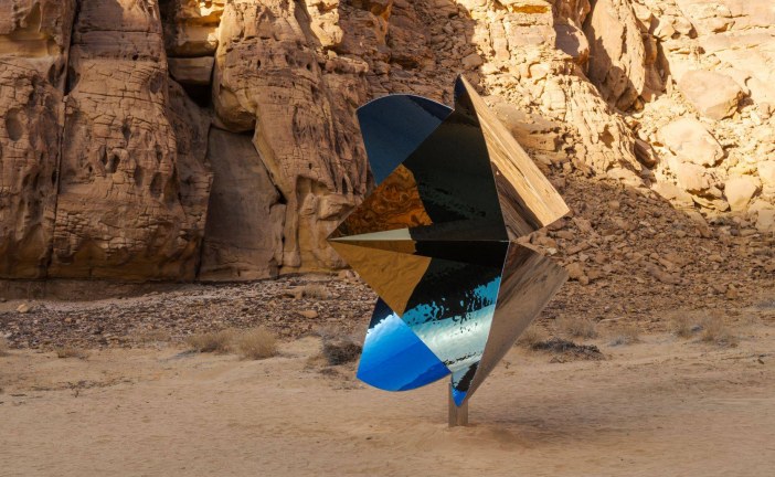 Desert X埃尔奥拉2022艺术展生机亮相_15位艺术家倾力诠释沙漠绿洲和海市蜃楼