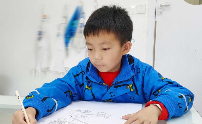 插画_未来的播种者_徐闻骏_国际青少年美术家_少美联赛