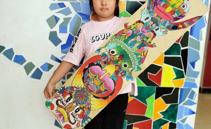 油画棒装饰画_睡莲_马晞忞_国际青少年美术家_少美联赛