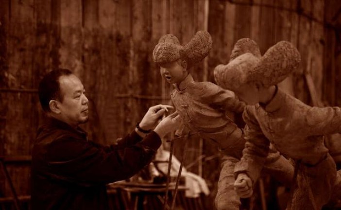 情系冬奥_章华雕塑作品在北京798艺术区展出