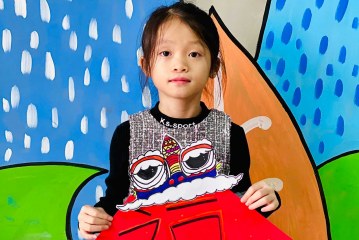 插画《食物星球》李芷淇_国际青少年美术家_少美联赛