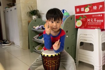 装饰画《夜空中的猫头鹰》林茂宁_国际青少年美术家_少美联赛