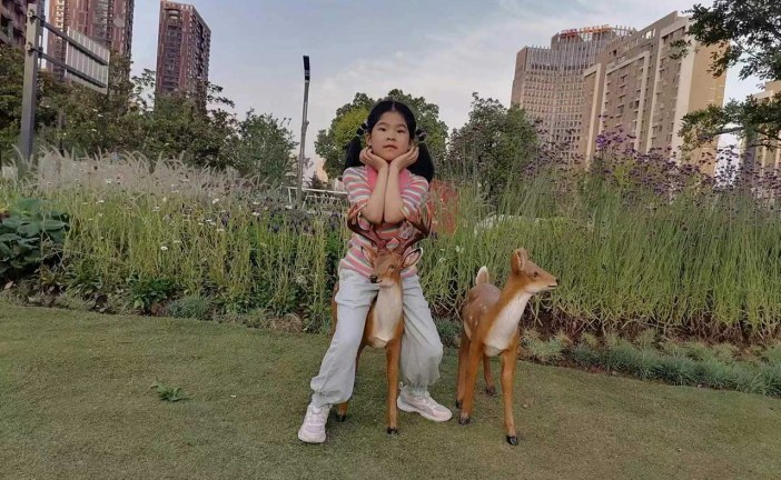 插画《可爱的小羊》程元昕_国际青少年美术家_少美联赛