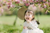 手工画《山川瀑布》胡雨灵_国际青少年美术家_少美联赛