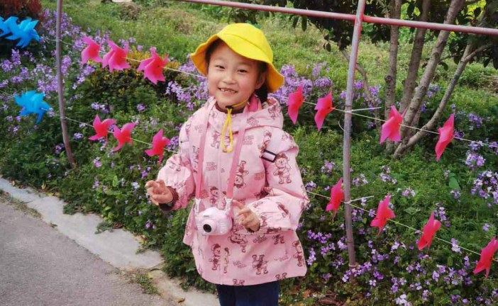 漫画《探索太空之旅》丁雅煦_国际青少年美术家_少美联赛