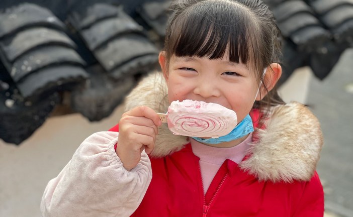 漫画《二十四节气-谷雨》吴依诺_国际青少年美术家_少美联赛