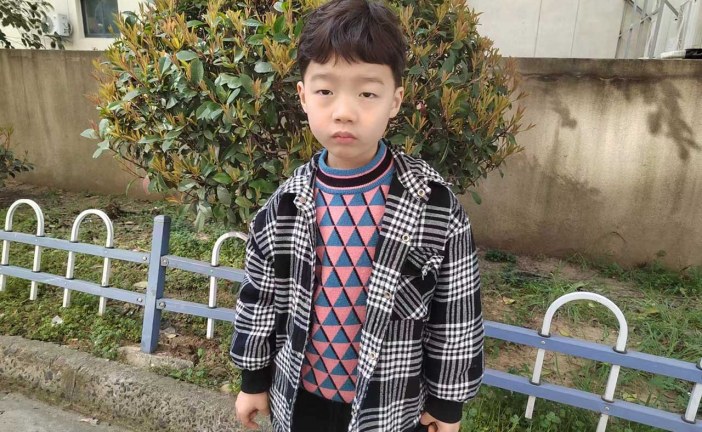 漫画《太空遨游》季智宸_国际青少年美术家_少美联赛