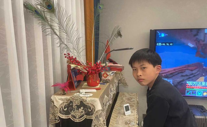 漫画《时光飞船》张石洲_国际青少年美术家_少美联赛