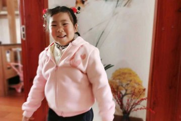 漫画《海底奇遇记》罗慕云_国际青少年美术家_少美联赛