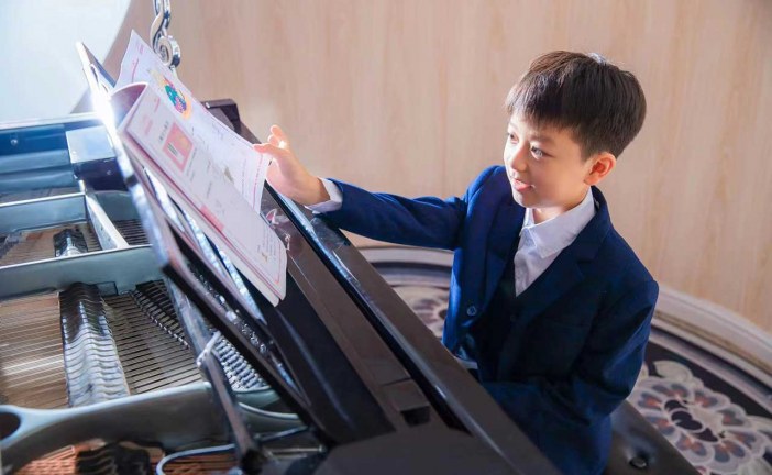 漫画《银河奇遇记》蒋怿骋_国际青少年美术家_少美联赛