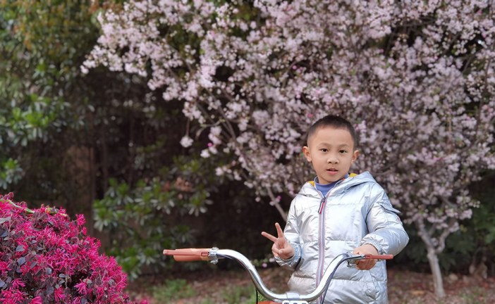 漫画《科幻之城》陈嘉懿_国际青少年美术家_少美联赛