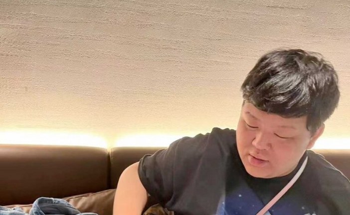 摄影《情人节》谭睿轩_国际青少年美术家_少美联赛