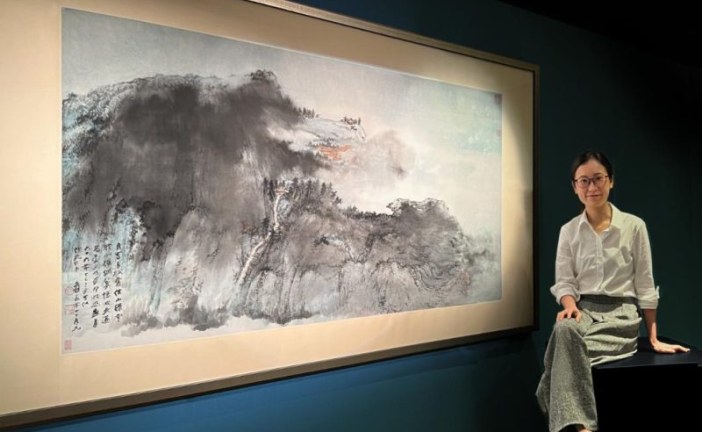 南张北溥各擅胜场_香港苏富比中国书画拍卖