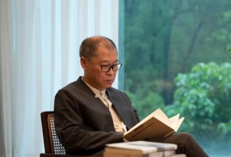 华艺淘珍_吴泰九十年代港澳写生墨迹